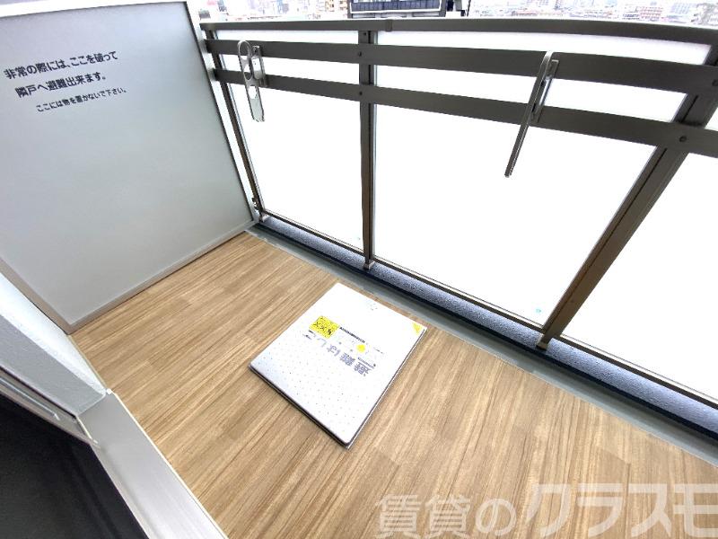 14/27 バルコニー