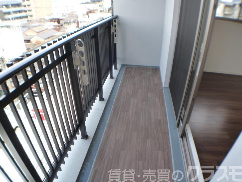 25/30 バルコニー