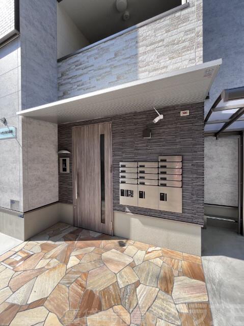 22/30 エントランス