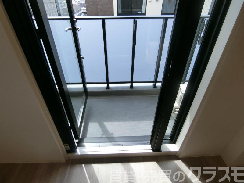 23/30 バルコニー