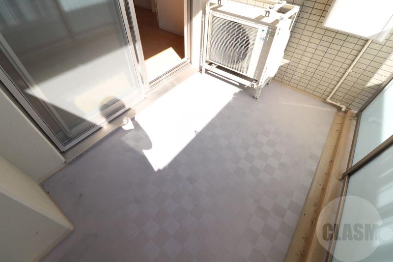 13/27 バルコニー