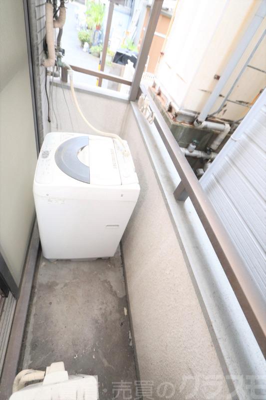 13/19 バルコニー