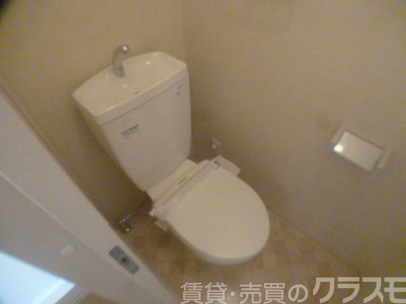 22/30 トイレ