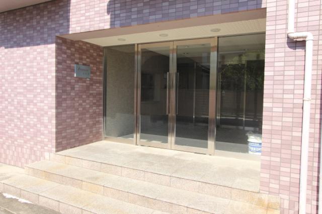 15/19 エントランス