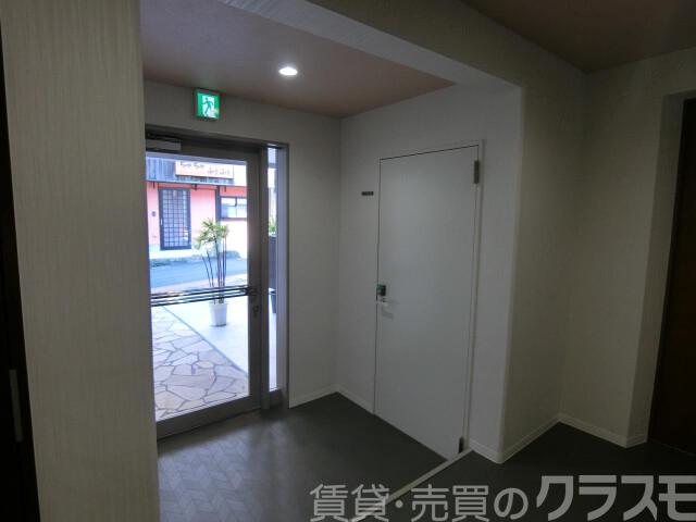 29/30 エントランス