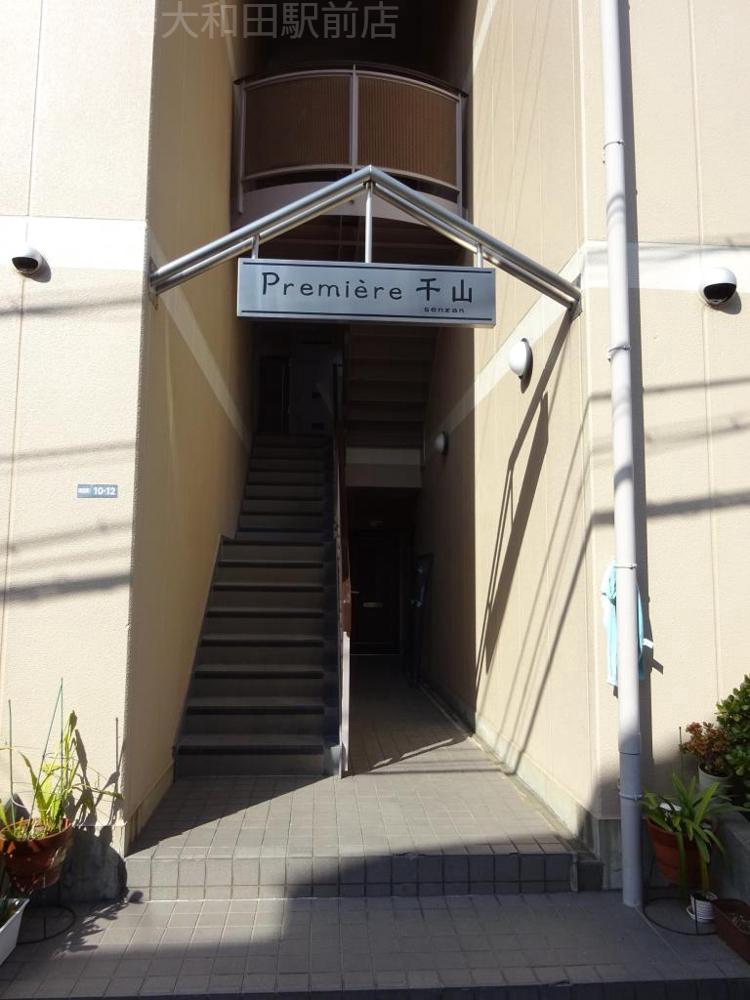 21/24 エントランス