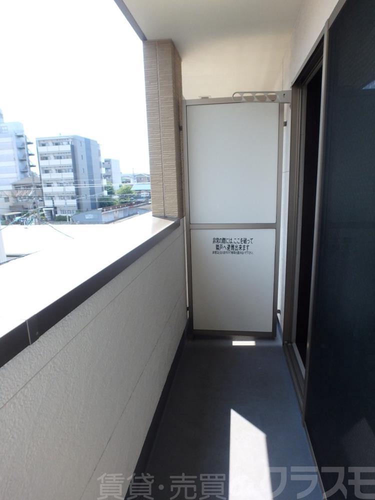 14/27 バルコニー