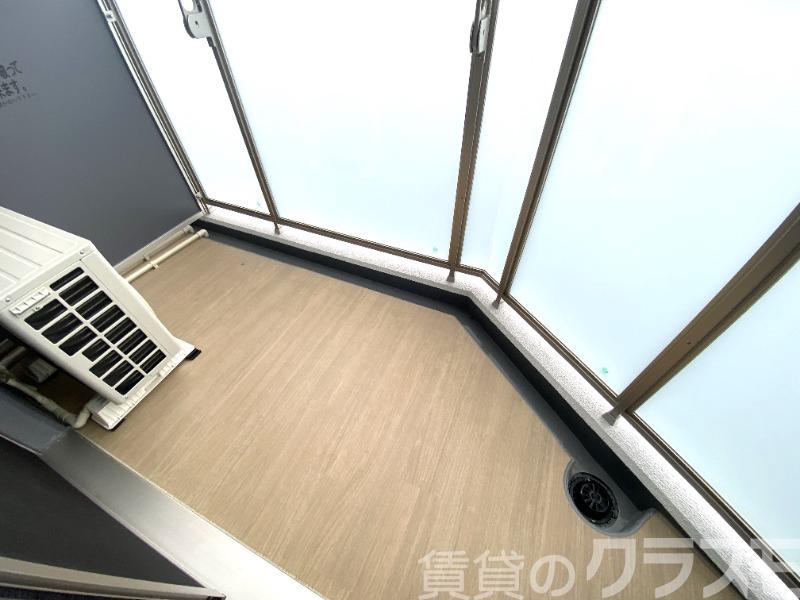 17/28 バルコニー