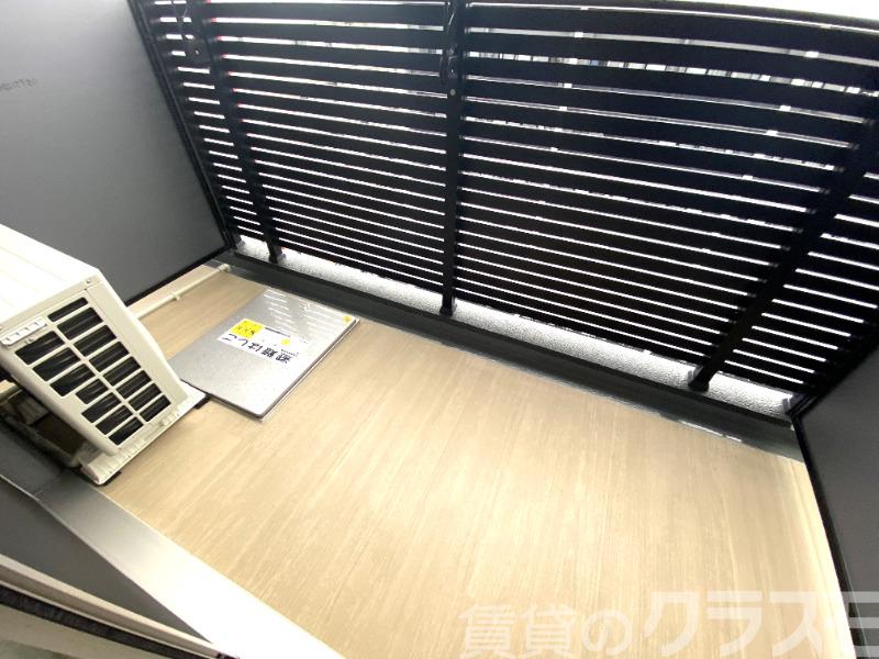 18/29 バルコニー