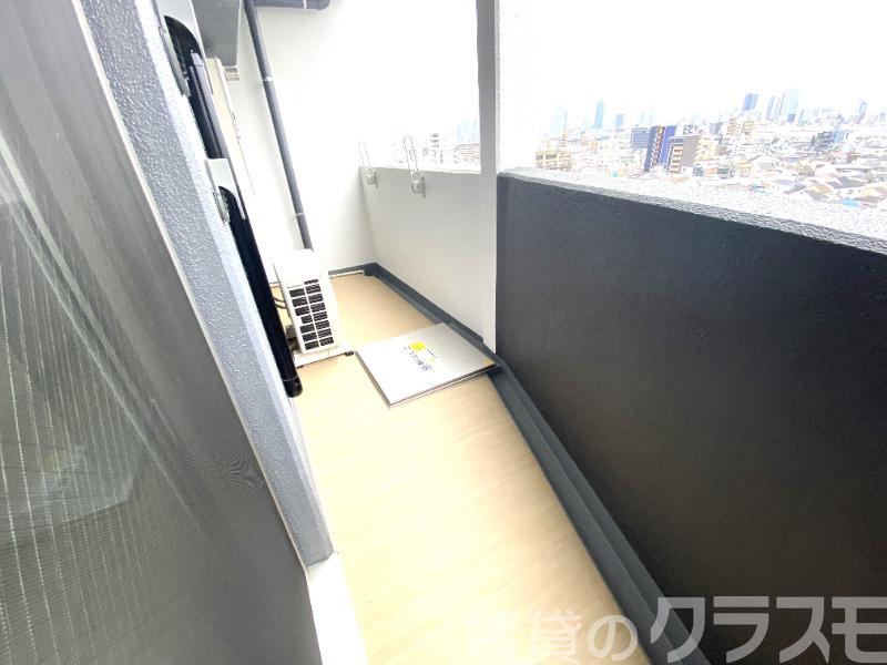 17/28 バルコニー