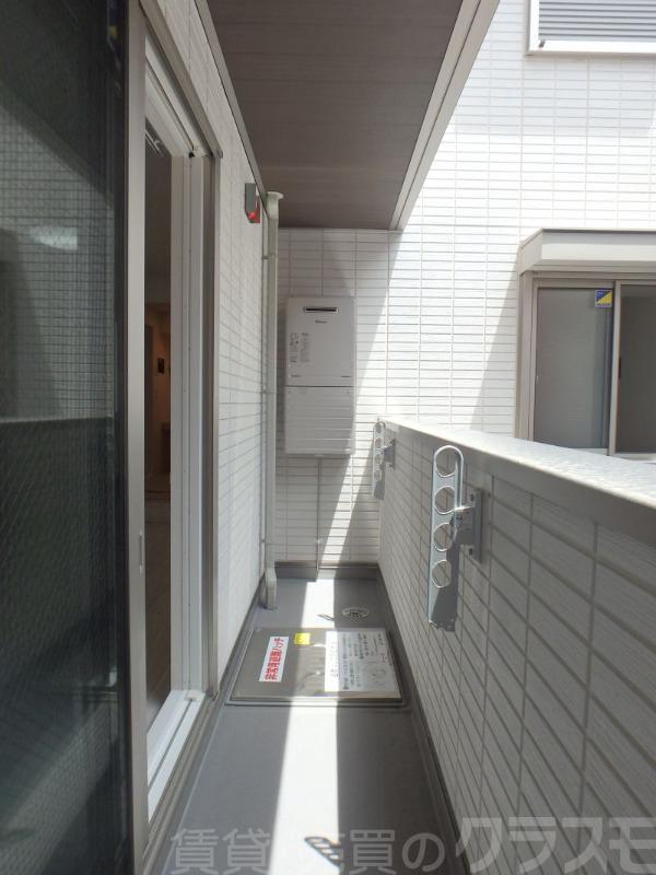 18/30 バルコニー