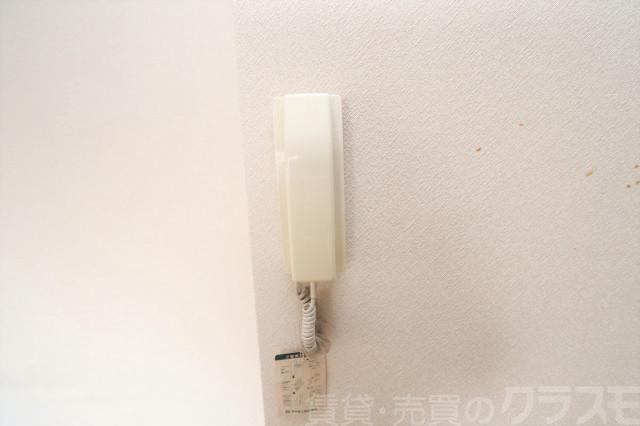 16/18 エントランス