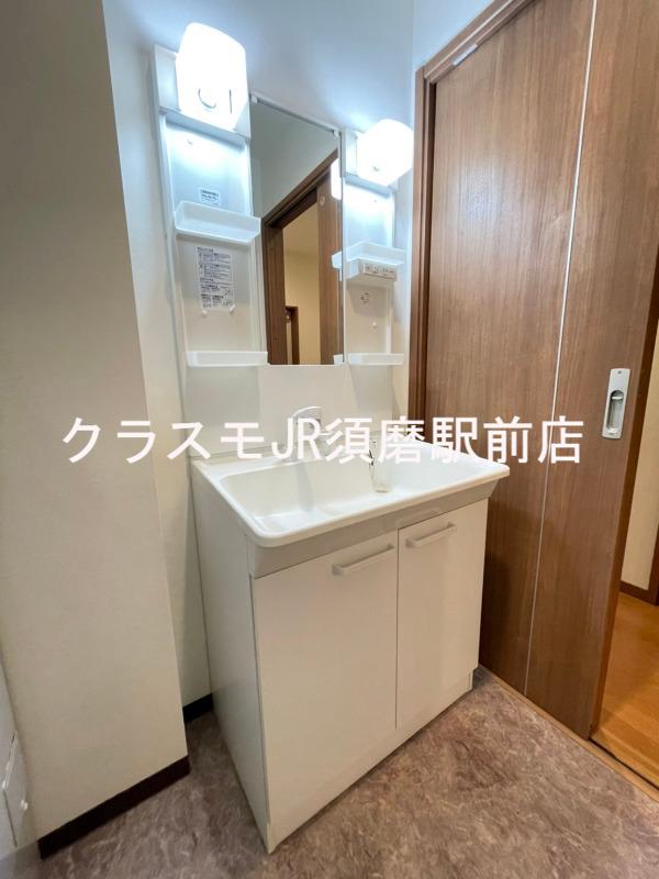 17/30 洗面