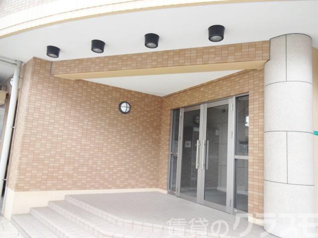 19/24 エントランス