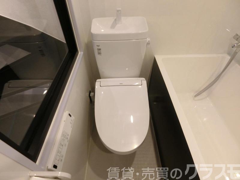 20/30 トイレ