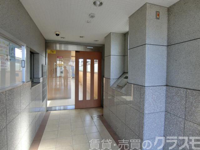 29/30 エントランス