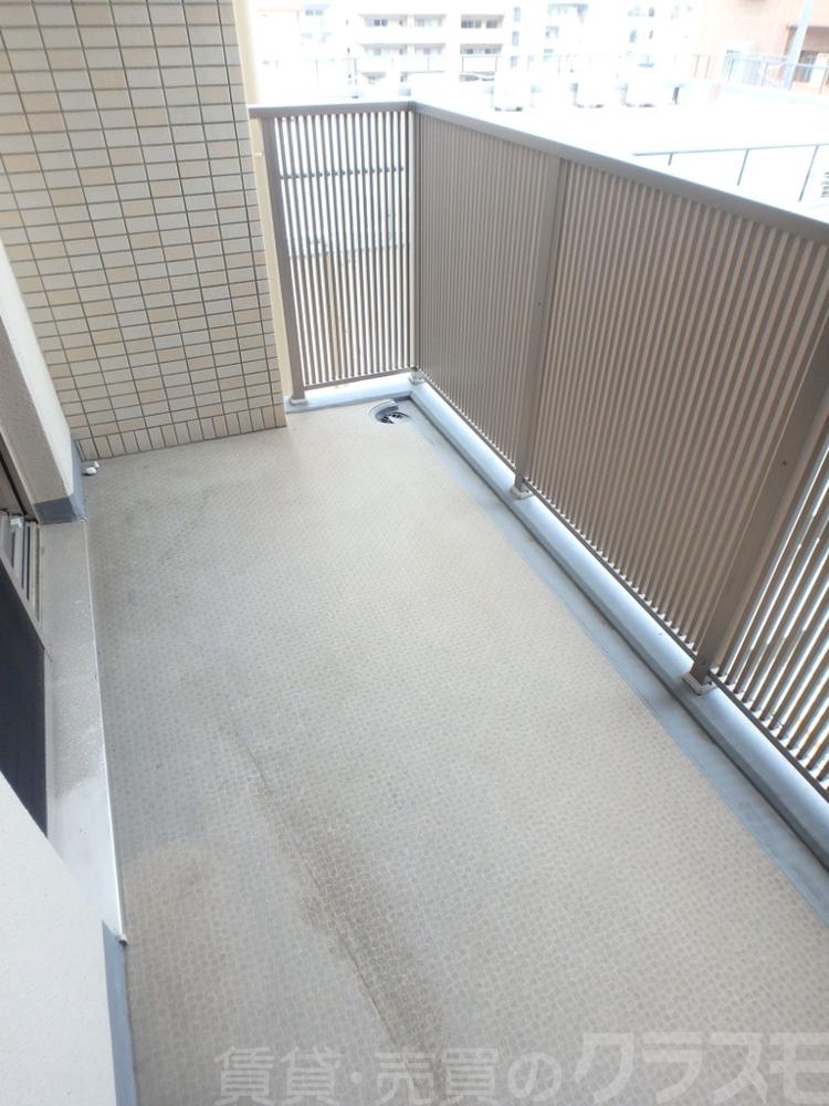 17/30 バルコニー