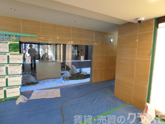 2/3 エントランス