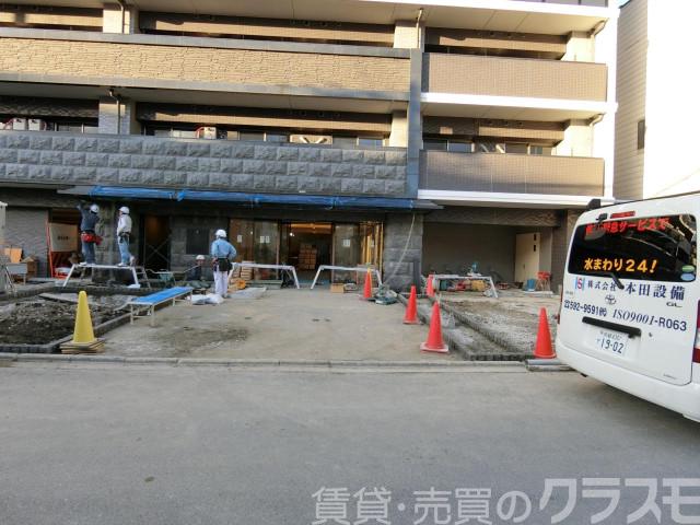 3/3 駐車場