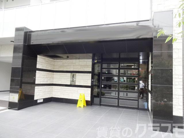 22/29 エントランス