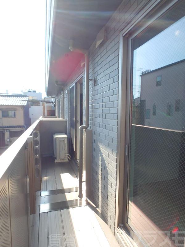 19/30 バルコニー