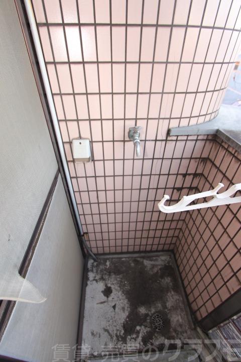 13/19 バルコニー