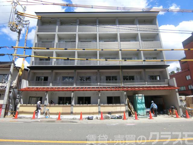 29/30 エントランス