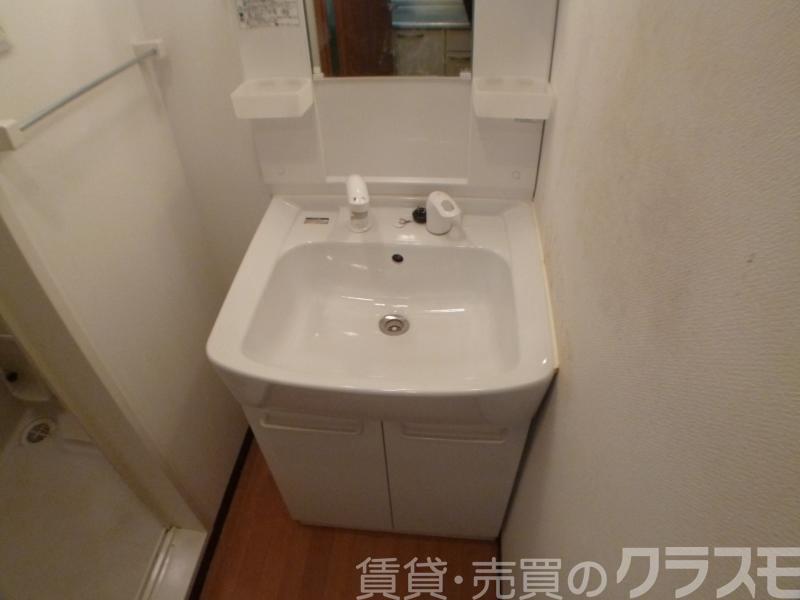 22/30 洗面