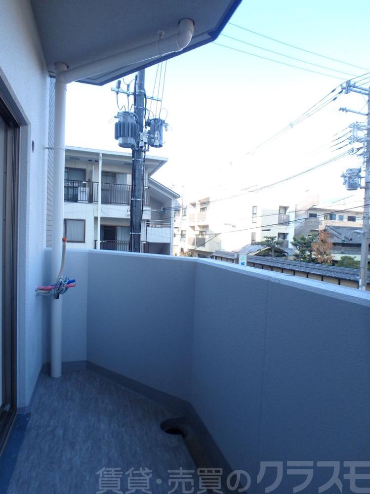 17/30 バルコニー