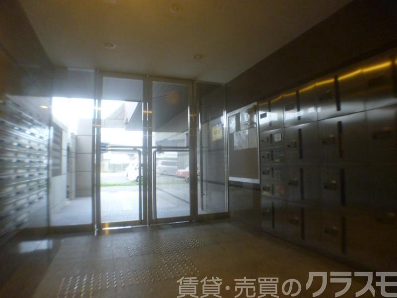 2/3 エントランス