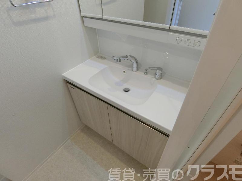 21/30 洗面