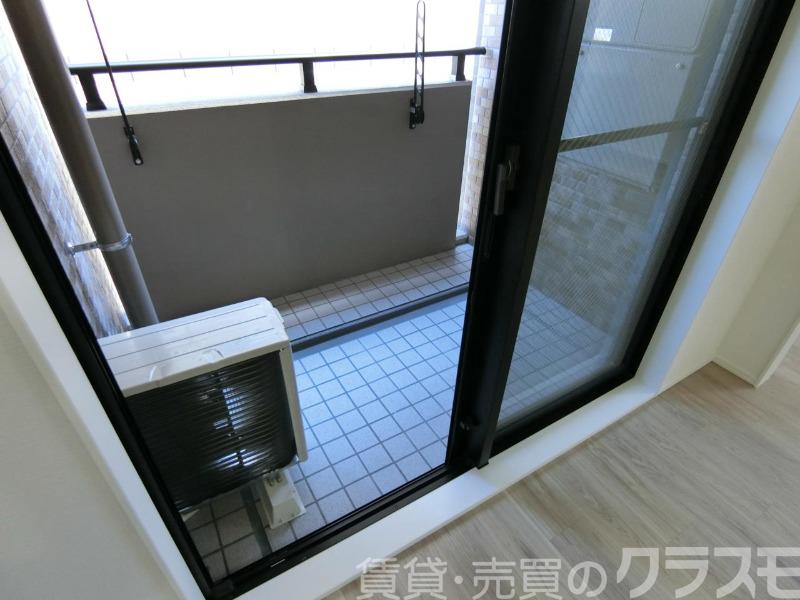 23/30 バルコニー