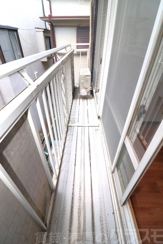 15/28 バルコニー