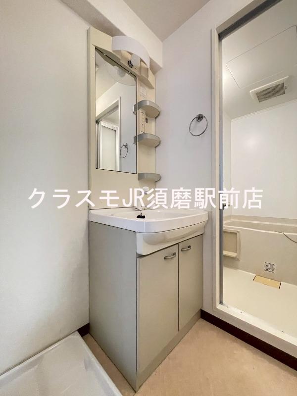 17/30 洗面