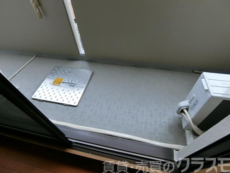 23/30 バルコニー