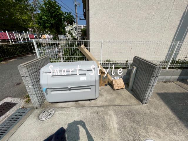 22/29 エントランス