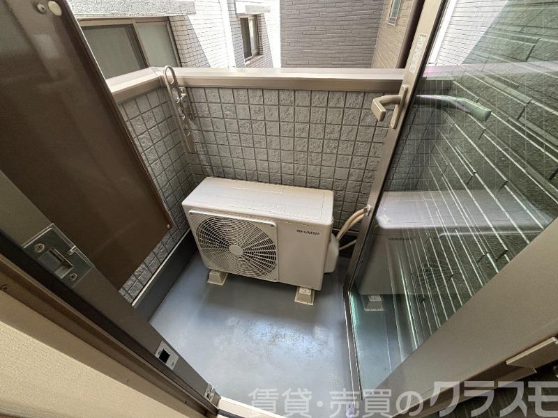 23/30 バルコニー