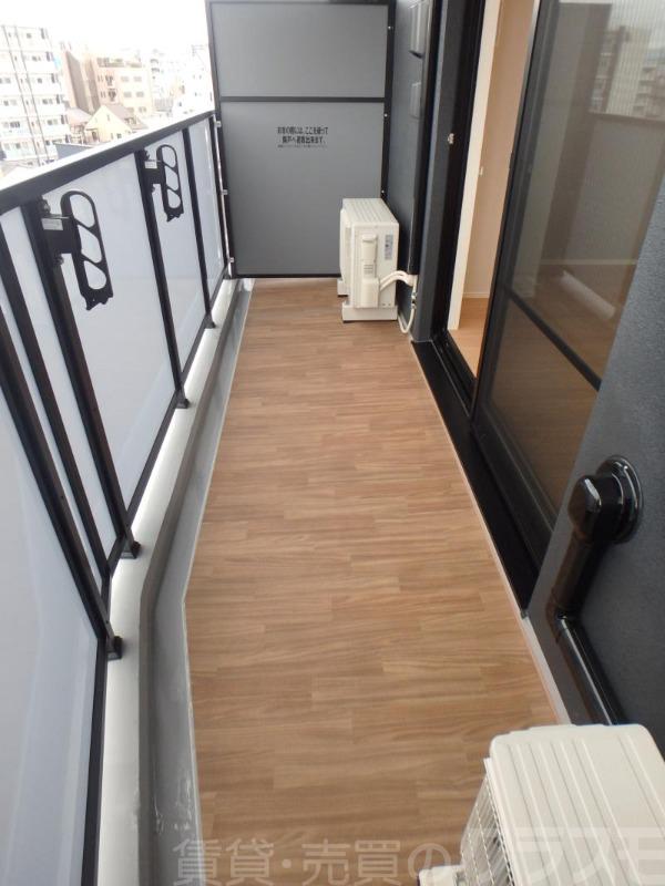 13/30 バルコニー