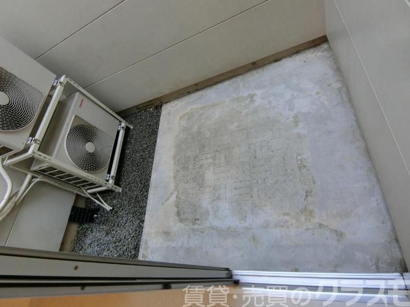 23/30 バルコニー