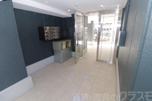 19/21 エントランス