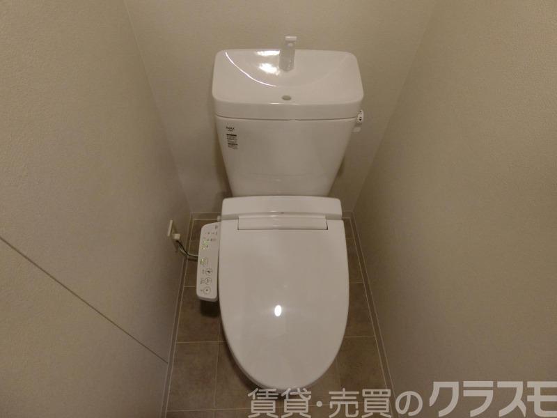 20/30 トイレ