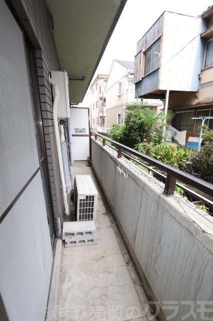 13/19 バルコニー