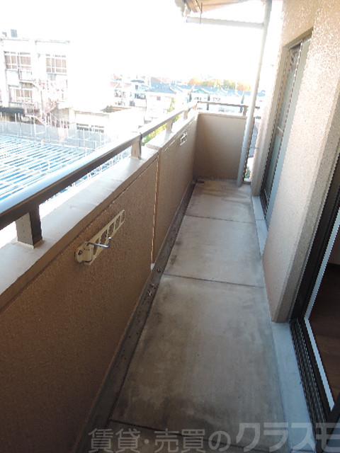 20/26 バルコニー