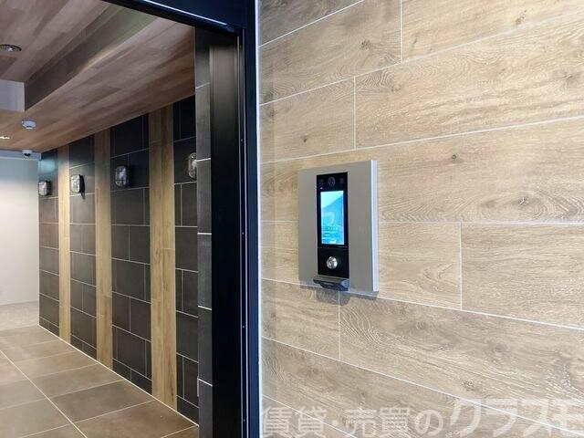 2/3 エントランス