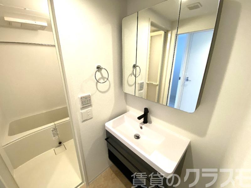 14/28 洗面