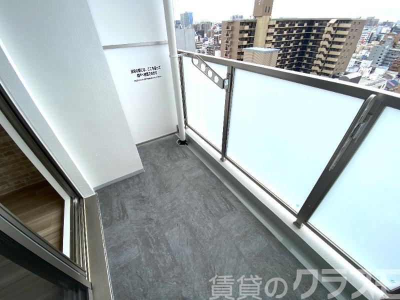 17/28 バルコニー