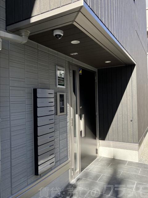 17/26 エントランス