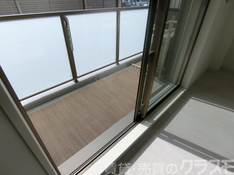 23/30 バルコニー