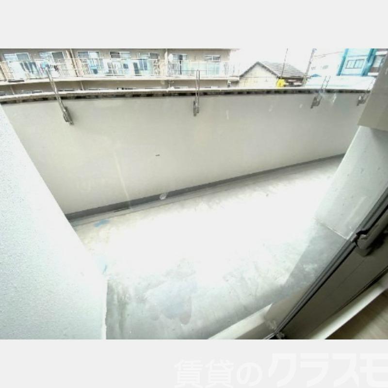 18/26 バルコニー