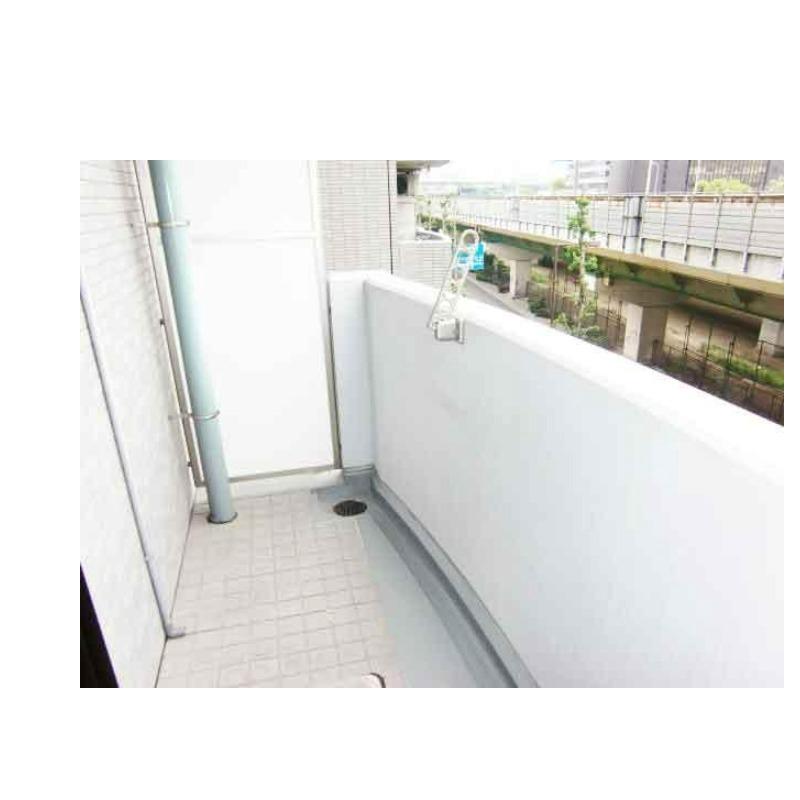 15/28 バルコニー